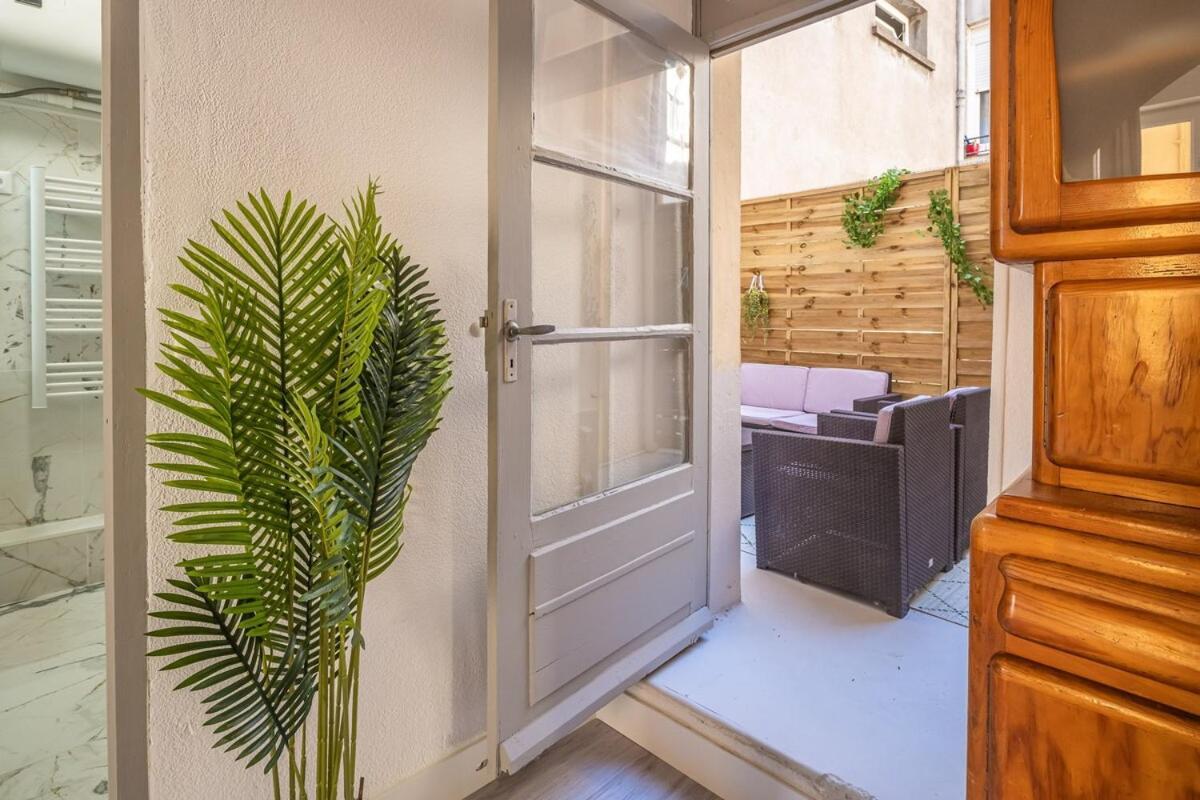 Le Convivial ~ Climatisation ~ Terrasse ~ Halles Narbonne Bagian luar foto